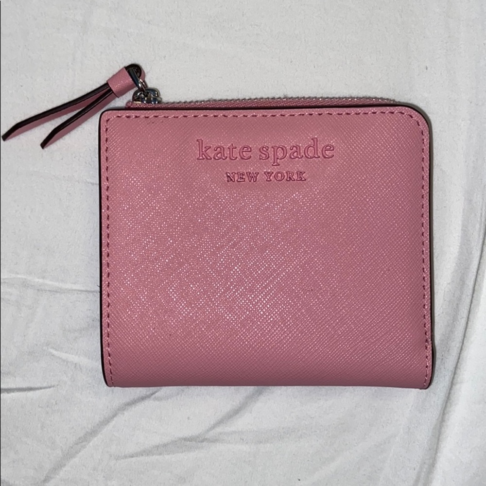 Kate Spade Small L-zip Bifold Wallet